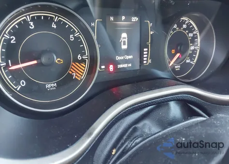 2014 Jeep Cherokee Sport из США, поврежденный, VIN 1C4PJLAB7EW314505